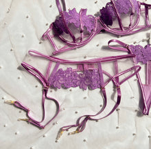 Load image into Gallery viewer, PURPLE PASSION